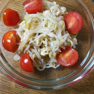 鶏そぼろともやしの和え物